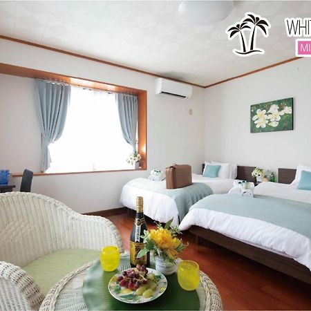 Miyakojima White House Villa Exterior photo